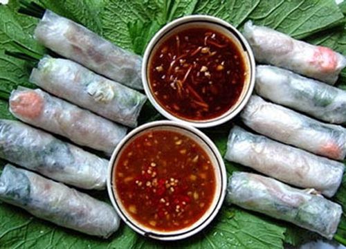 Bò bía, gỏi cá thơm ngon - Đặc sản Hồ Chí Minh