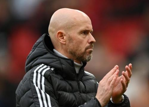 HLV Ten Hag: 'Đây là mùa giải kỳ lạ'