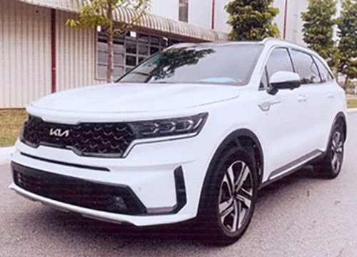 Kia Sorento HEV 2023 dùng động cơ lai xăng - điện lộ diện tại Việt Nam