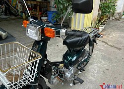 Người Việt trúng đấu giá, bỏ 250 triệu mua Honda Cub 82 đời 2001 "còn zin"