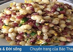 Thưởng thức món ngô bung ngày mưa