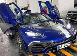 Cận cảnh Mercedes-AMG ONE đầu tiên được bàn giao cho khách hàng