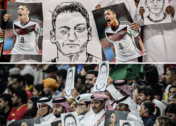 CĐV Qatar chế giễu tuyển Đức bằng ảnh Ozil