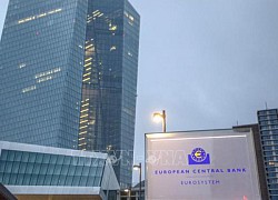 Chủ tịch ECB phát tín hiệu tiếp tục tăng lãi suất để kiềm chế lạm phát