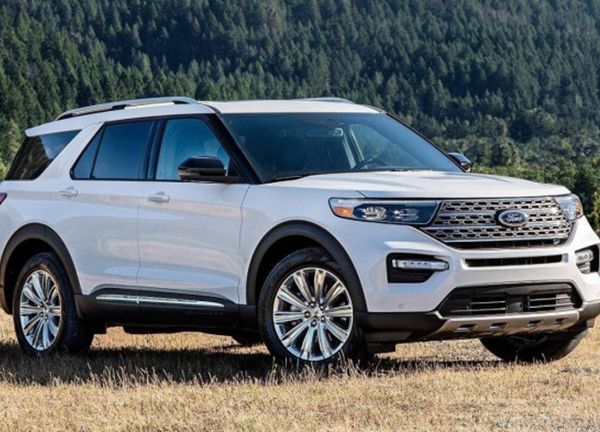 Ford Explorer bớt trang bị, giữ nguyên giá bán tại Việt Nam