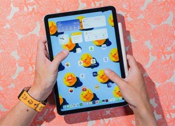 iPad thế hệ 10 cập bến Việt Nam, giảm giá ngay khi lên kệ