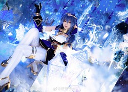 Nữ game thủ cosplay nhân vật mới Layla trong Genshin Impact