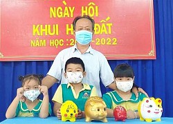 Thầy giáo nặng lòng với mầm non