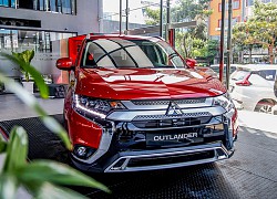 Bảng giá xe Mitsubishi tháng 11: Mitsubishi Outlander được ưu đãi 50 triệu đồng