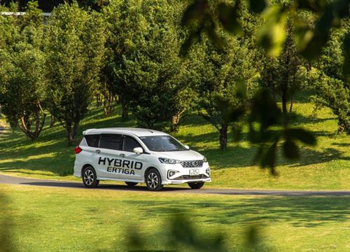 Đánh giá Suzuki Hybrid Ertiga - Xe xanh thú vị hơn thông số trên giấy nhưng còn điểm cần cải thiện