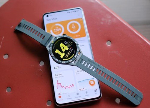 Dưới 6 triệu đồng, chọn mua smartwatch nào?