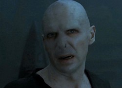 Giải mã bí ẩn lớn bậc nhất của Harry Potter: Vì sao phản diện Voldemort không có mũi?