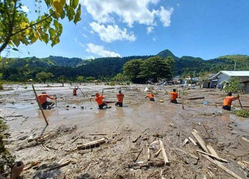 Philippines: Bão Nalgae làm ít nhất 150 người thiệt mạng và 36 người mất tích