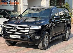 Cận cảnh Toyota Land Cruiser 2022 "hàng hot" chỉ 5,7 tỷ tại Hải Phòng