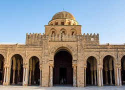 Kairouan - "thành phố Thánh" giữa những đụn cát