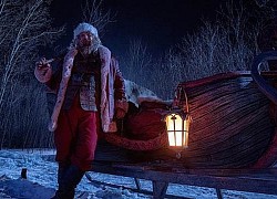 Tài tử David Harbour 'hóa' ông già Noel với những màn 'phát quà' rùng rợn trong 'Đêm hung tàn'