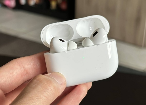 Cách định vị AirPods Pro 2 bị thất lạc với tính năng Precision Finding chỉ trong một nốt nhạc