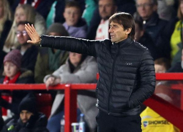 Conte bất lực, Tottenham bật bãi khỏi cúp Liên đoàn Anh