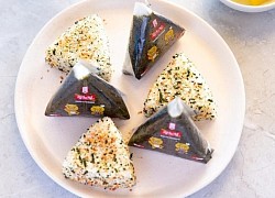 Học làm kimbap cá ngừ ngon tuyệt để mang đi làm, công thức đơn giản ai cũng có thể thành công