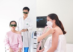 Liệt đột ngột vai trái do thói quen bế con một bên thường xuyên