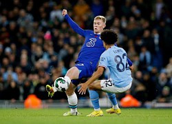 Mahrez bừng sáng, Man City đánh gục Chelsea