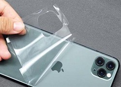 Miếng dán làm hỏng camera iPhone 14