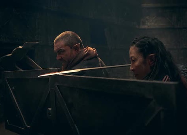 Netflix tung trailer đầu tiên cho series tiền truyện của The Witcher do Dương Tử Quỳnh thủ vai chính