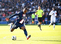 PSG vững chắc ngôi đầu Ligue 1 với 41 điểm sau 15 vòng đấu