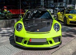 Cận cảnh Porsche 911 GT3 RS với gói nâng cấp gần 100 triệu đồng