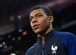 CĐV Argentina phân biệt chủng tộc với Mbappe trên sóng truyền hình