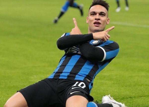 Manchester United thay Ronaldo bằng Lautaro