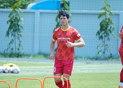 Tuyển Việt Nam chuẩn bị AFF Cup: Ông Park dũng cảm và... tranh cãi