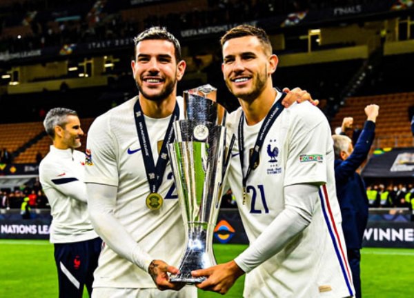 Vén màn bí mật về 'người cha mất tích' của Lucas và Theo Hernandez