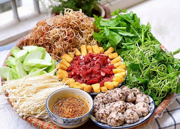 Cách nấu lẩu riêu cua bắp bò thơm ngon, hấp dẫn