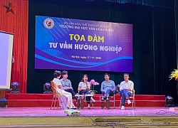 Tọa đàm tư vấn hướng nghiệp cho sinh viên Trường Đại học Văn Hóa Hà Nội