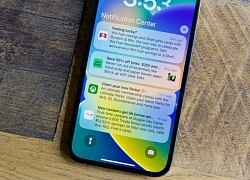 3 cách thay đổi giao diện thông báo màn hình khóa mới trên iOS 16