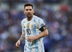 Argentina thua ngược nhưng Messi vẫn lập kỷ lục ở World Cup