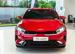 Chi phí dưới 700 triệu nên chọn mẫu xe sedan hạng C nào?