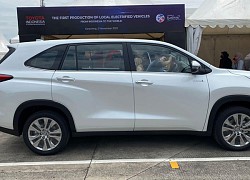 Giá gấp đôi Veloz Cross, Toyota Innova 2023 không còn là xe 'bình dân'