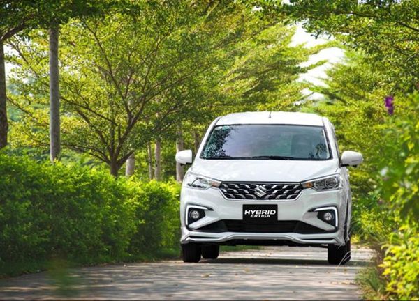 Suzuki ưu đãi đến 18,8 triệu đồng cho xe Hybrid Ertiga