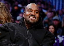 Kanye West bán đồ hiệu giá 20 USD