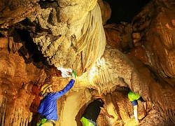 Quảng Bình: Khám phá Hang Kiều