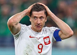 Lewandowski đau đớn khi sút hỏng 11 m