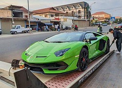 Siêu xe Lamborghini SVJ Roadster thứ 3 có mặt tại Việt Nam, sở hữu màu sơn độc