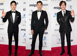 Thảm đỏ Emmy 2022: Song Joong Ki quá bảnh, Bi Rain - Im Si Wan lấn át dàn sao thế giới vì màn đọ chiều cao hài hước