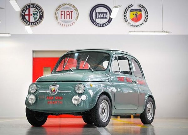 Abarth Classiche phục chế Fiat 500 đời 1970 kỷ niệm 100 năm Monza