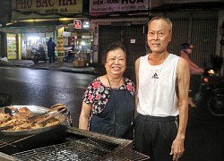 Cơm tấm đêm 'ông ròm bà ú' U.80: Tự hào nuôi 5 con thành tài