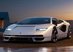 Lamborghini Countach LPI 800-4 dính lỗi lắp ráp