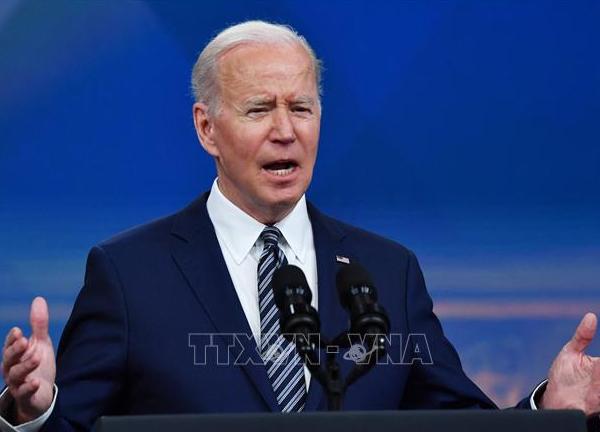 Mỹ lại rúng động với các vụ xả súng, Tổng thống Biden có loại bỏ được vũ khí tiến công?