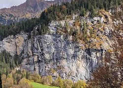 Say lòng vẻ đẹp cuối Thu ở Lauterbrunnen, Thụy Sĩ